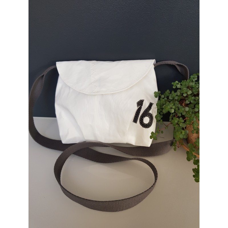 Sac en voile blanc 16